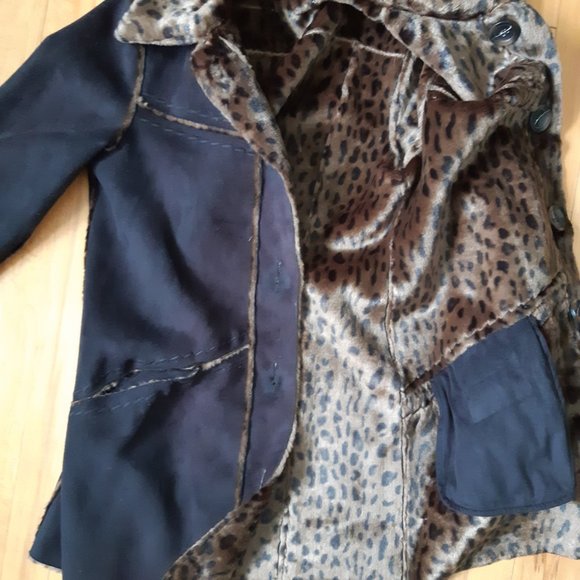 GuIllaume Reversible Coat - Picture 5 of 8